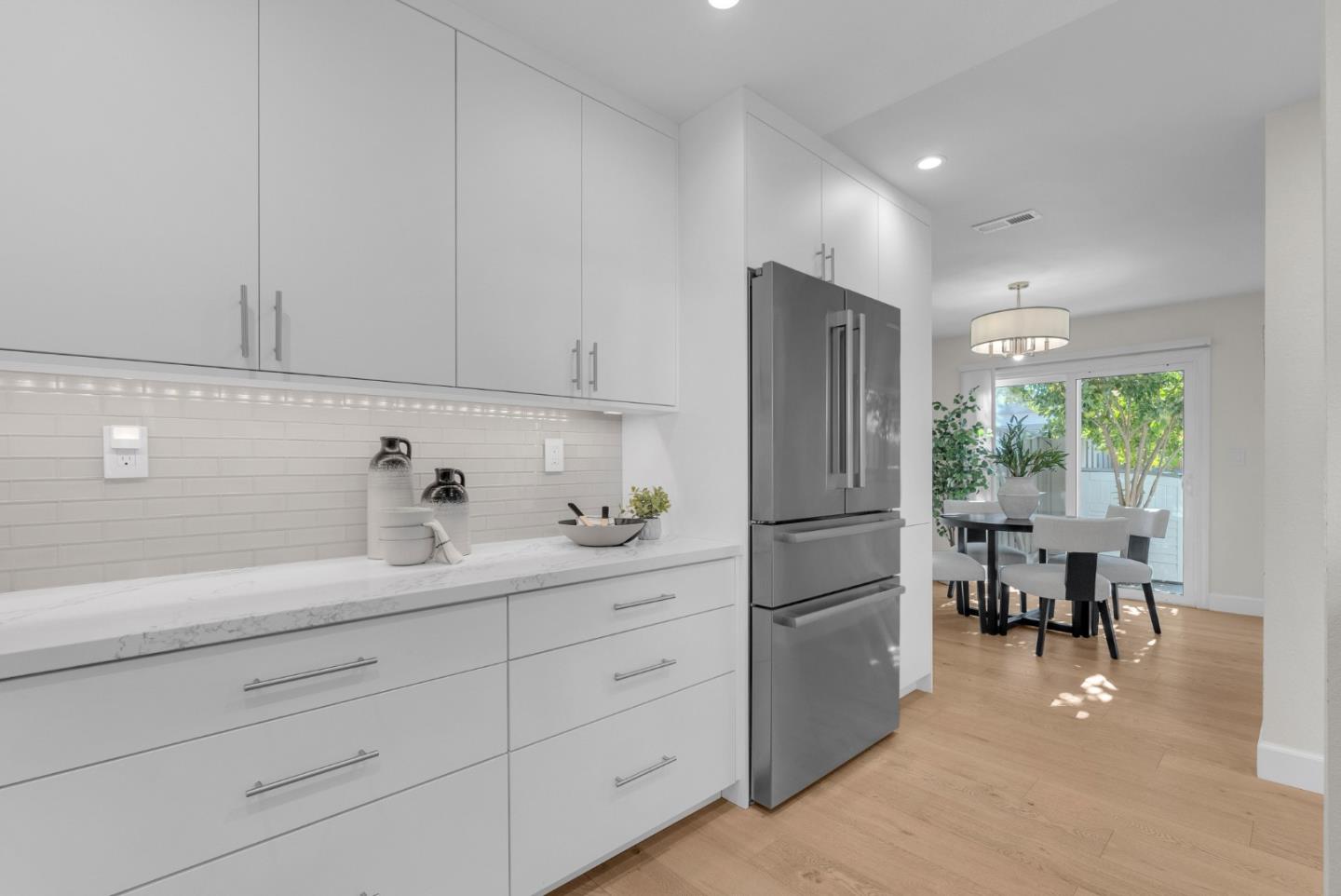 1653 New Brunswick AVE