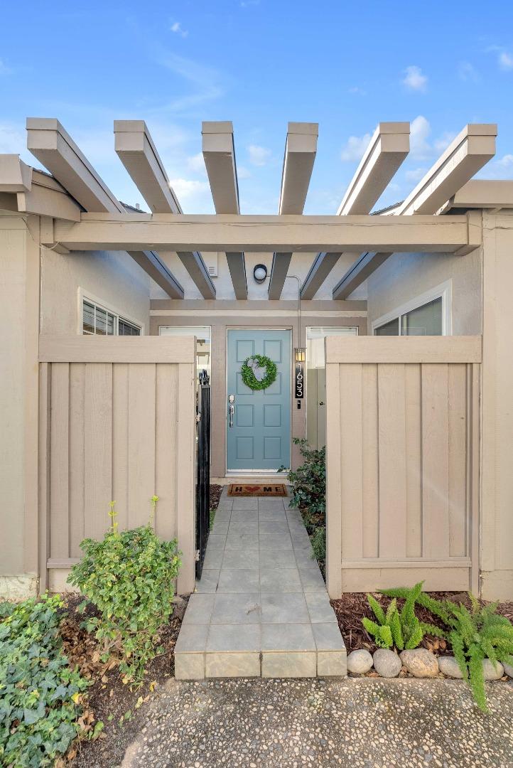 1653 New Brunswick AVE