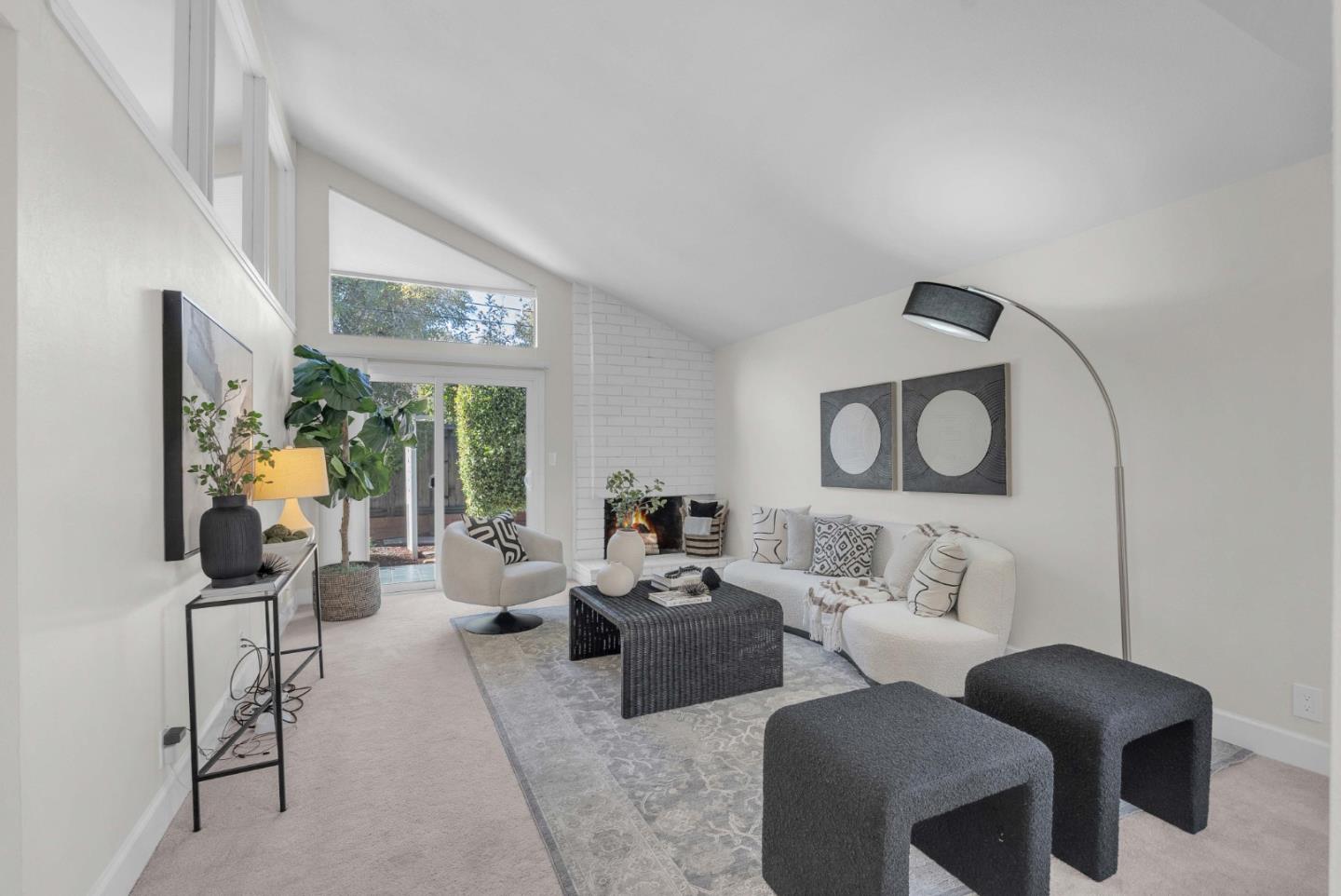 1653 New Brunswick AVE