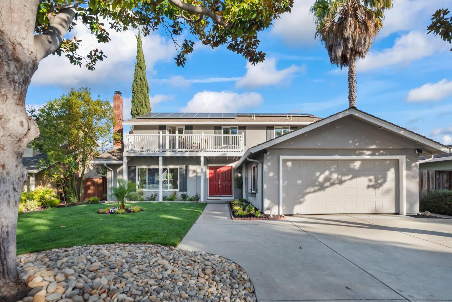 1032 Hollenbeck AVE