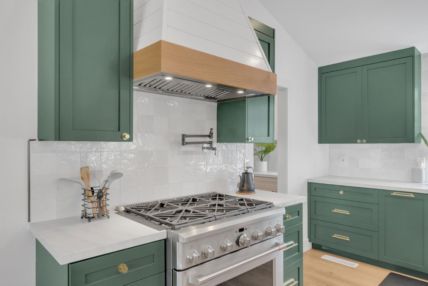 2899 Mayglen CT