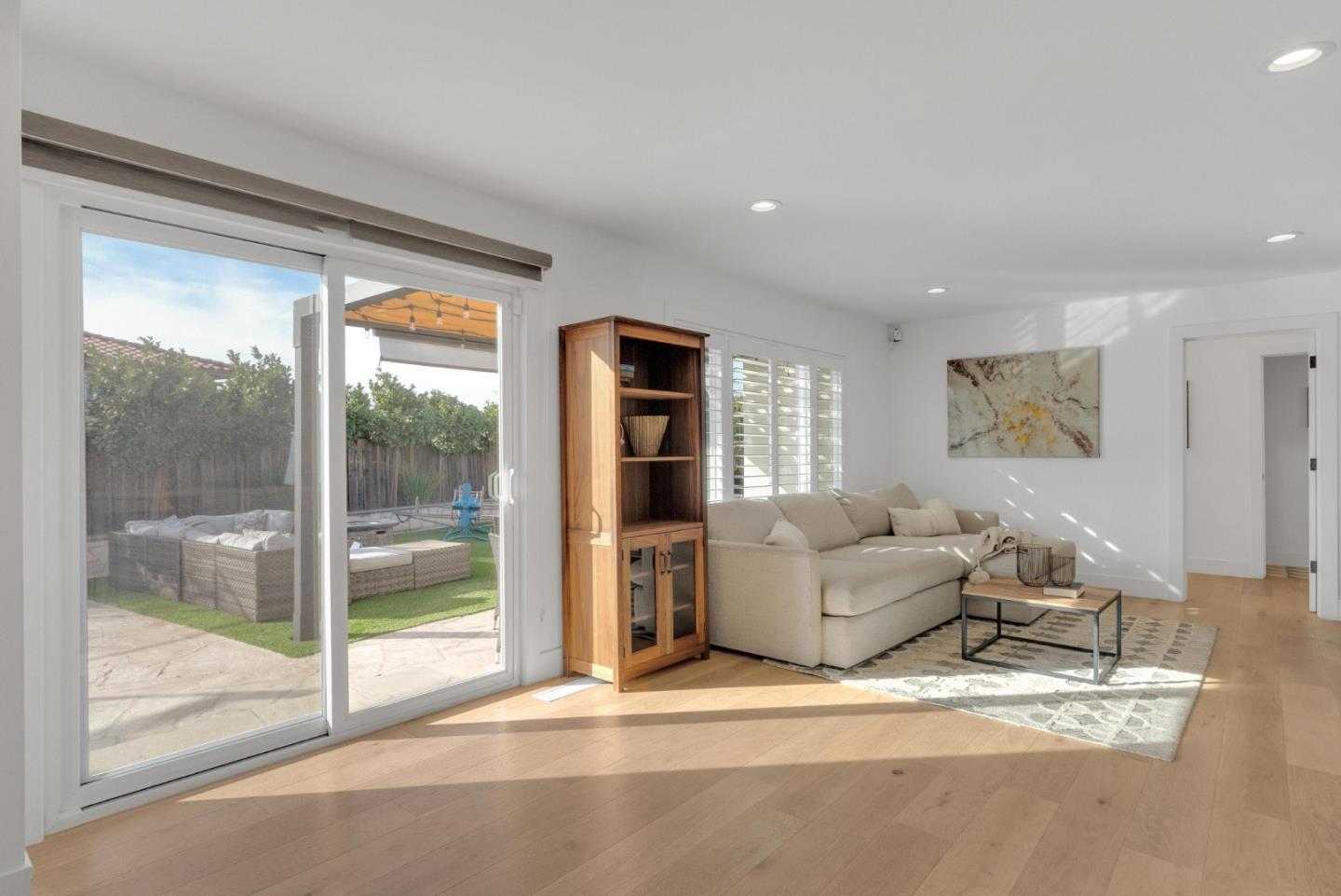 2899 Mayglen CT