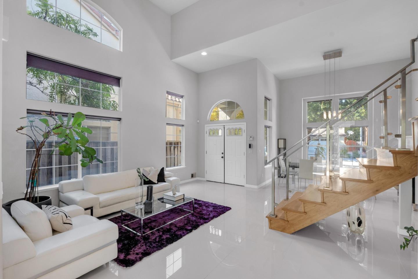 364 Gardenia DR