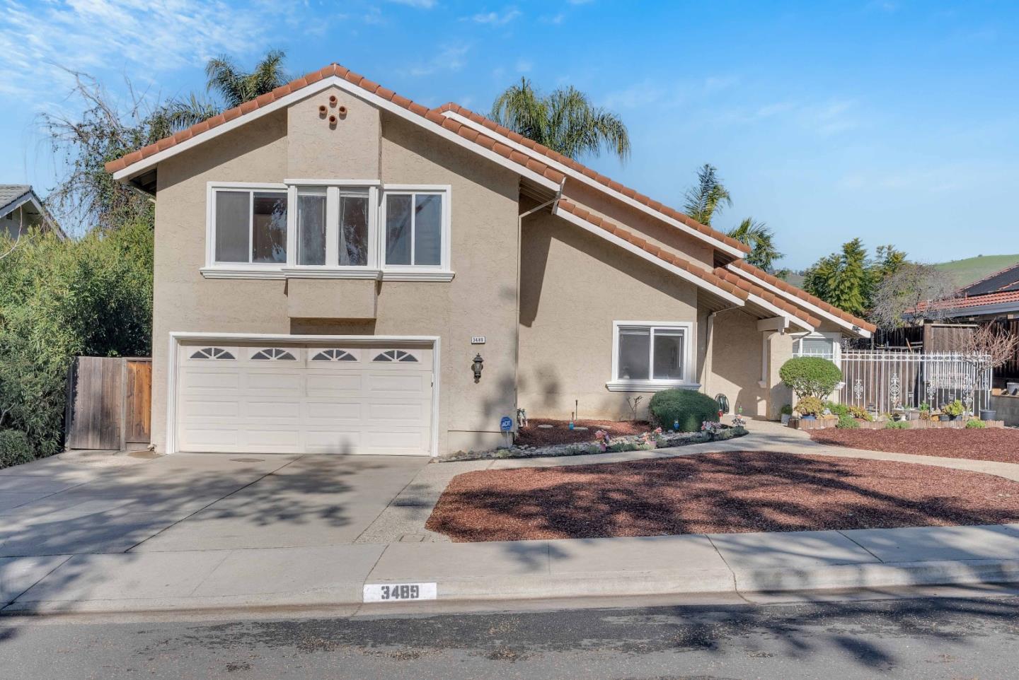 3489 Cedardale DR