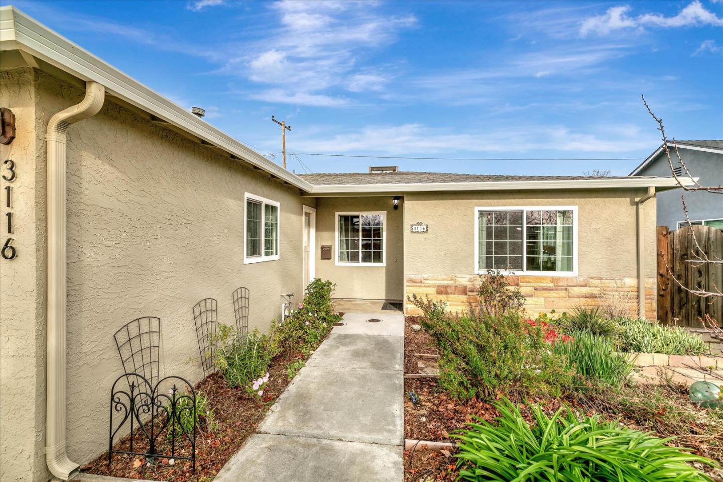 3116 Ensalmo AVE
