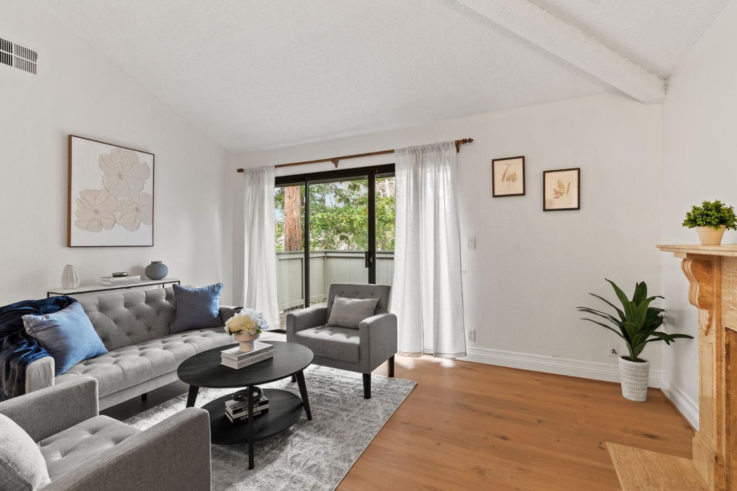 3515 La Terrace CIR