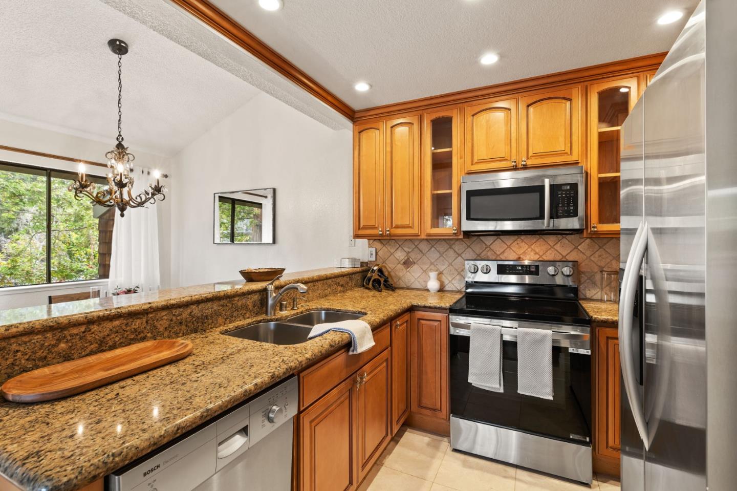 3515 La Terrace CIR