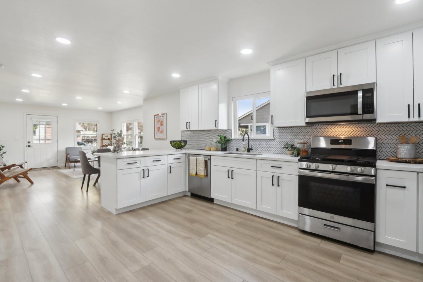 361 Cureton PL