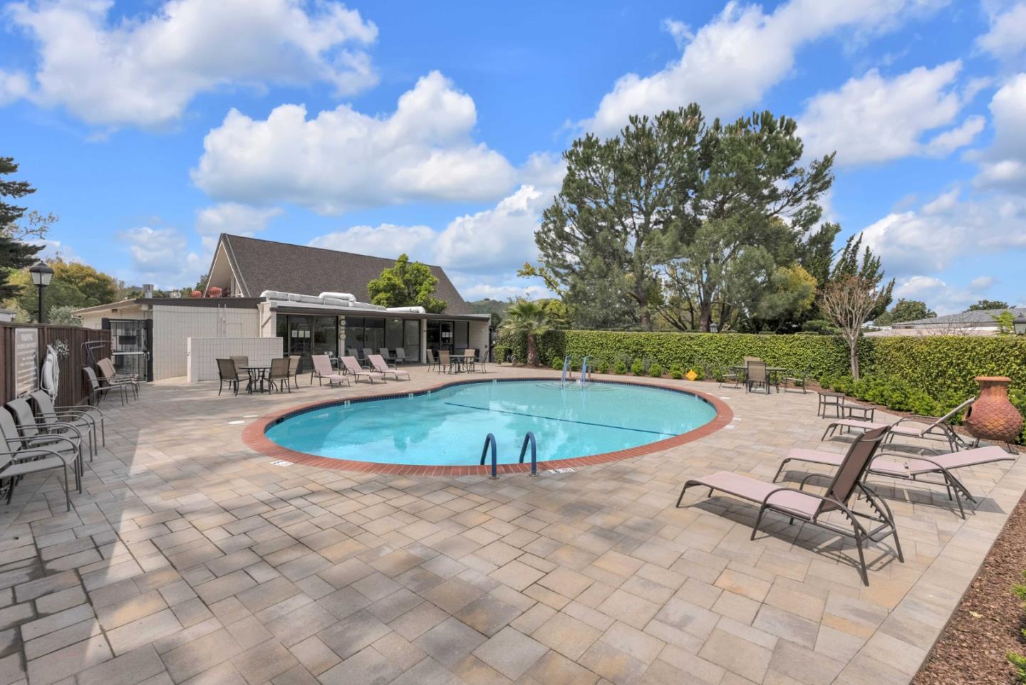 274 Cherry Court # 274