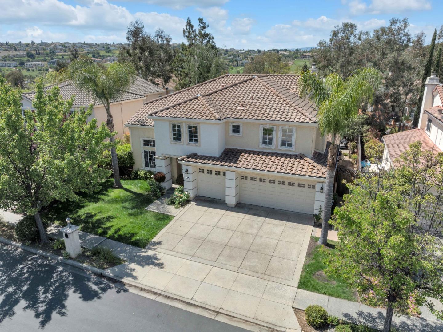 5451 Ligurian DR