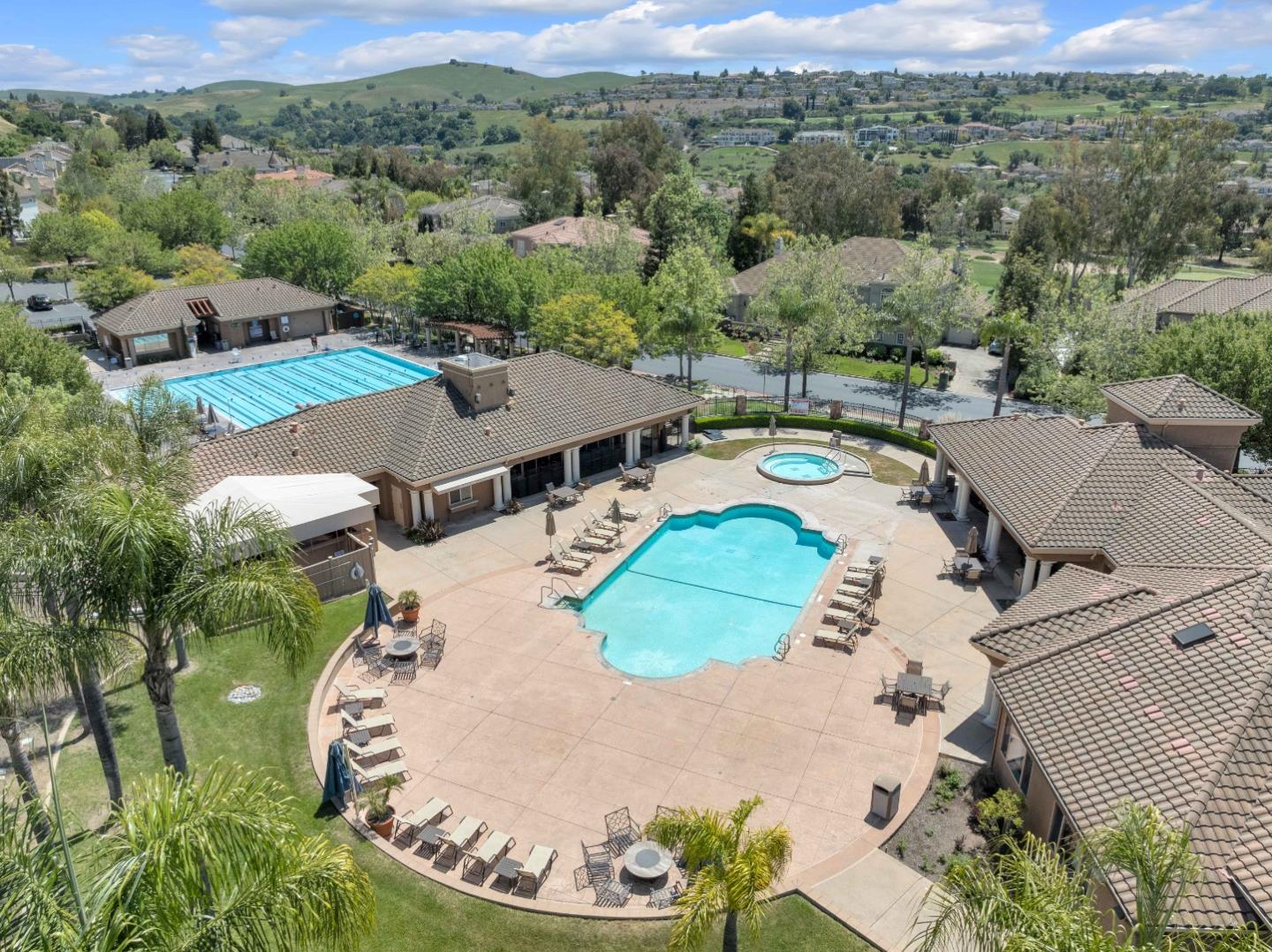 5451 Ligurian DR