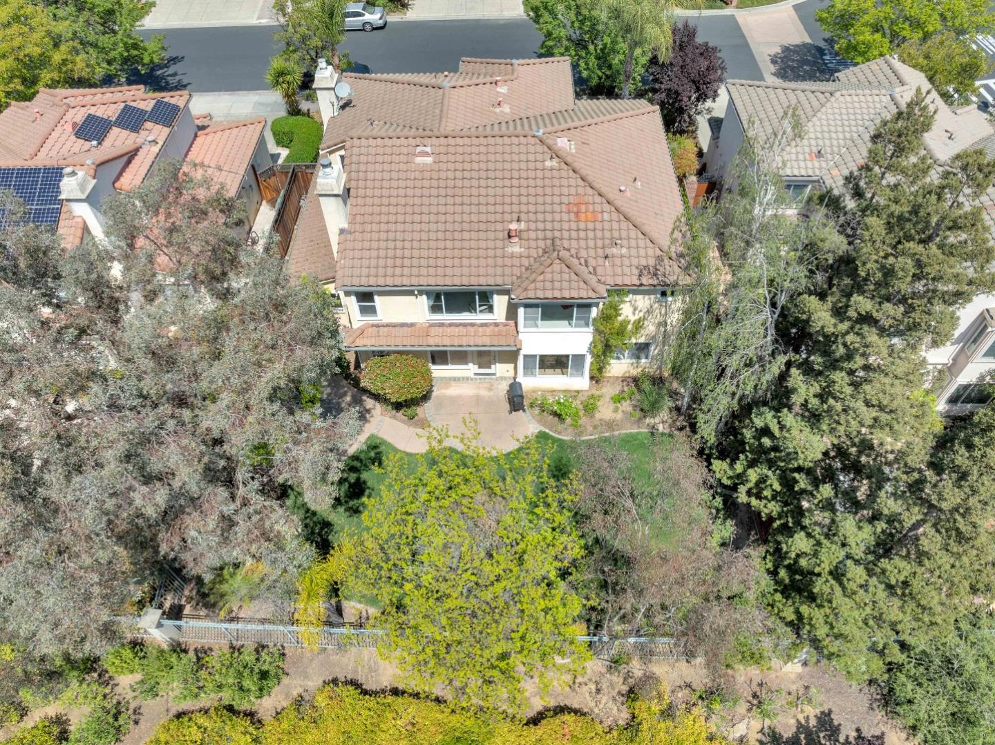 5451 Ligurian DR