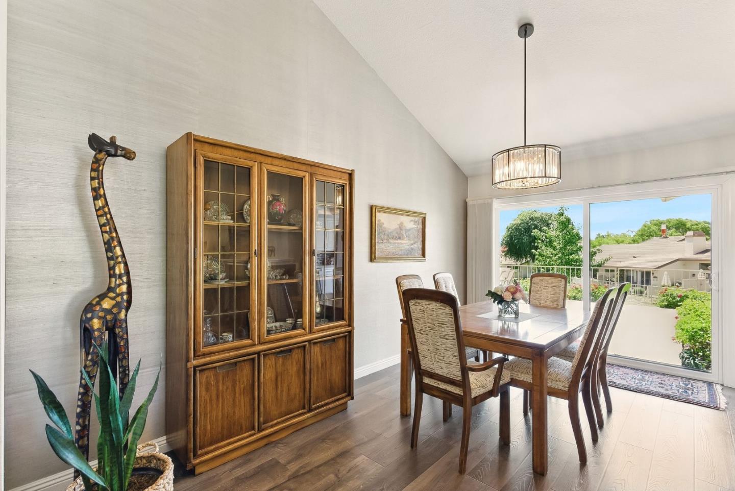 3431 Lake Albano CIR