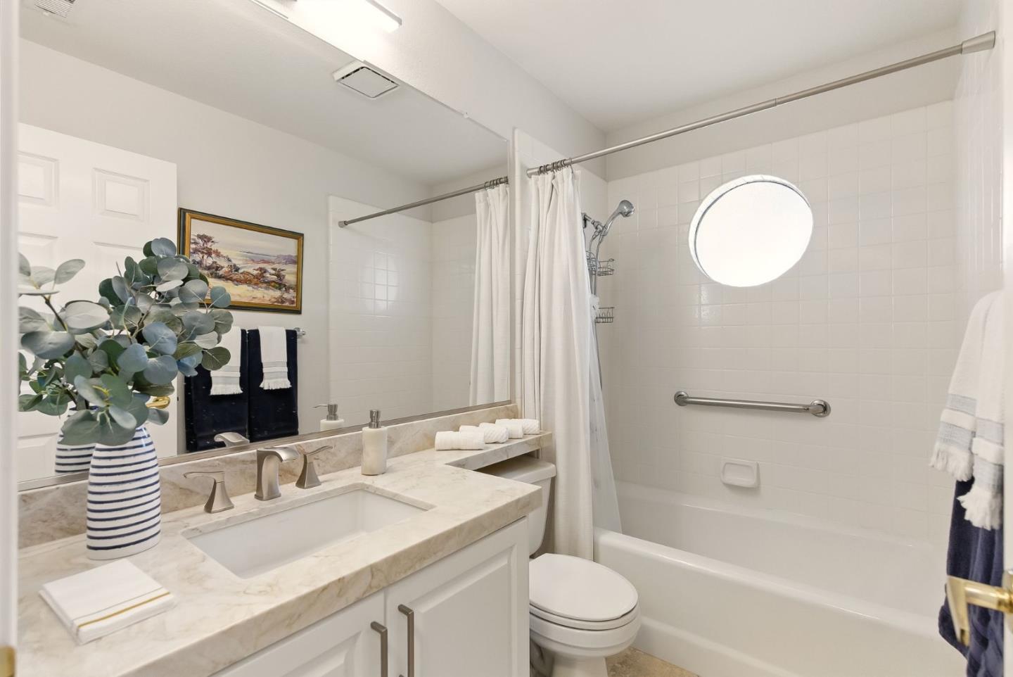 3431 Lake Albano CIR