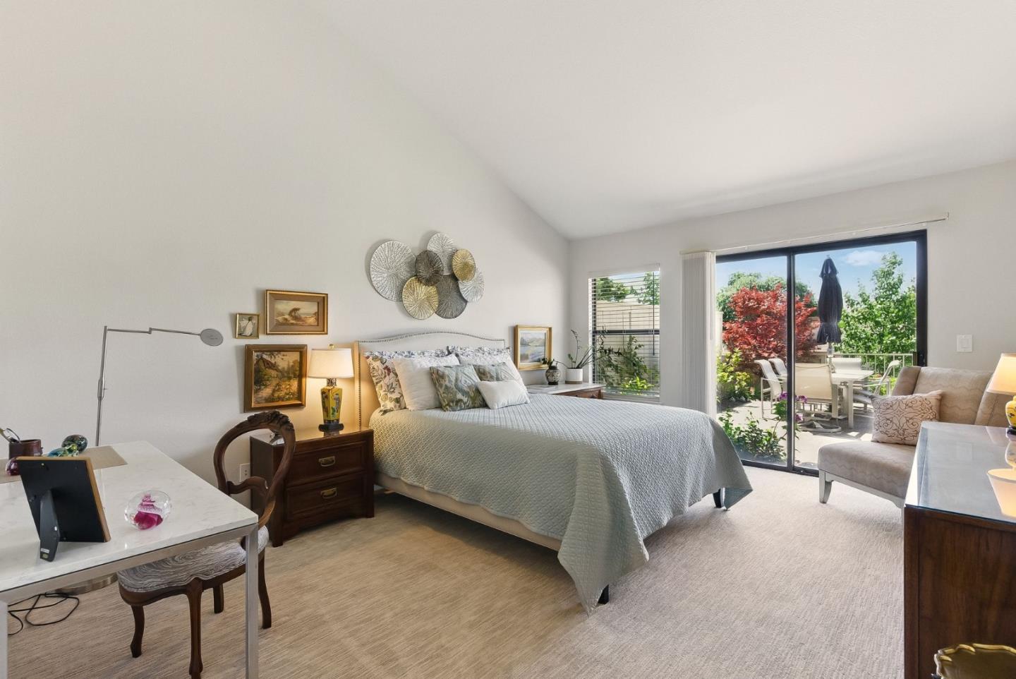 3431 Lake Albano CIR