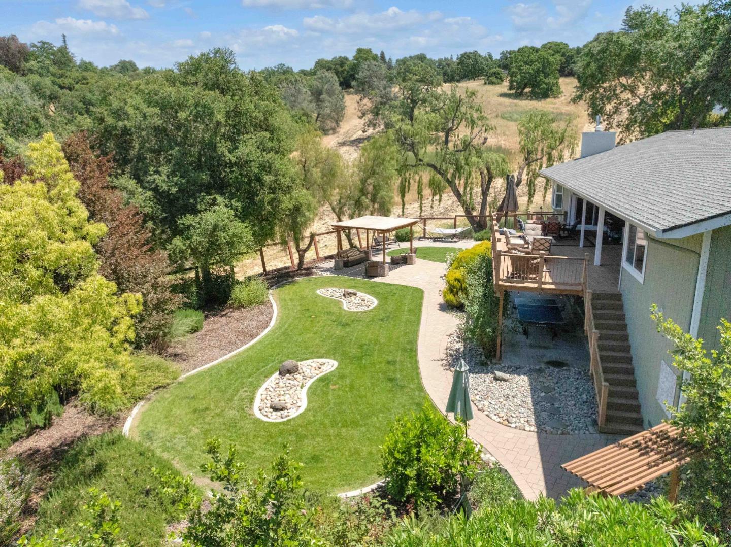 3480 White Oak CT