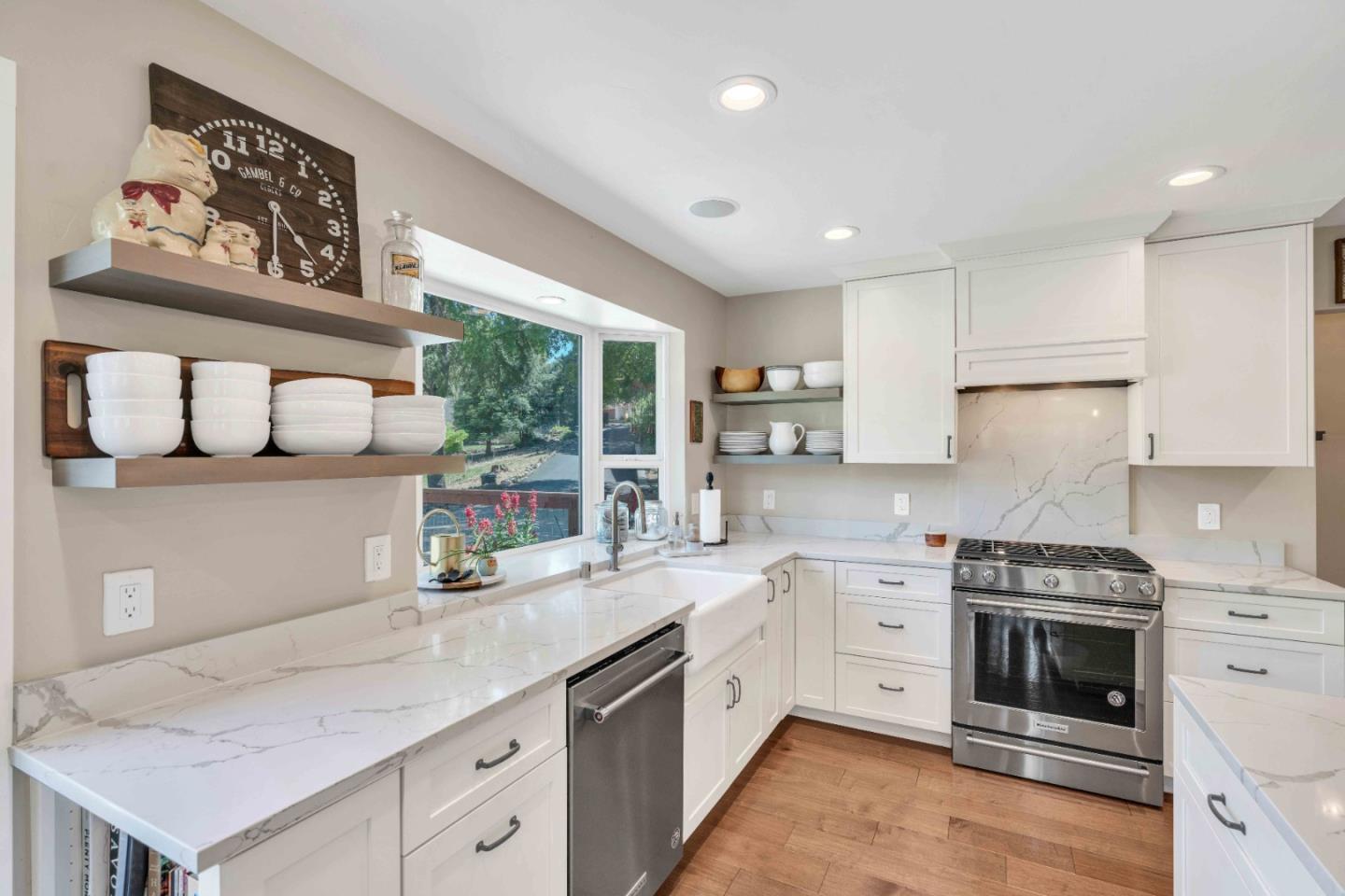 3480 White Oak CT