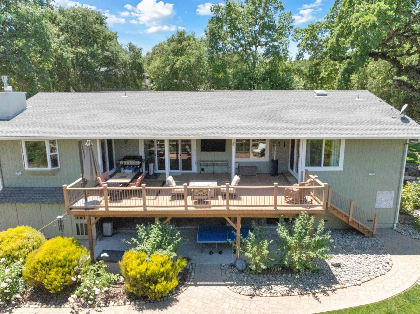 3480 White Oak CT