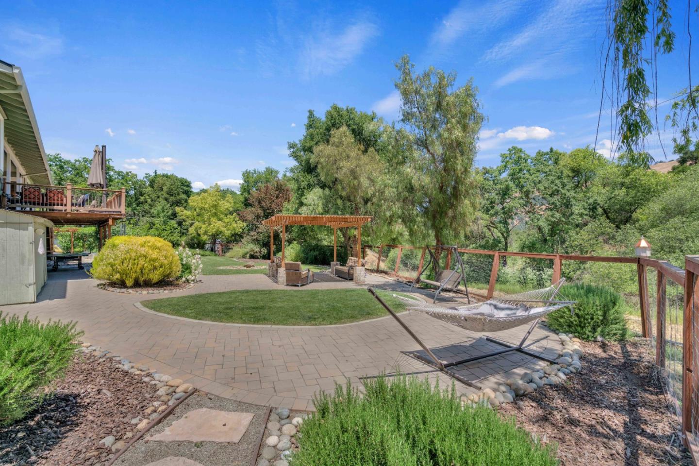 3480 White Oak CT