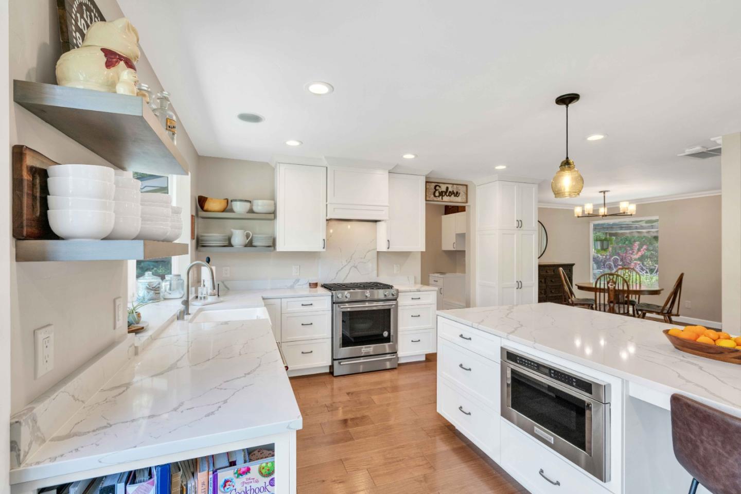 3480 White Oak CT