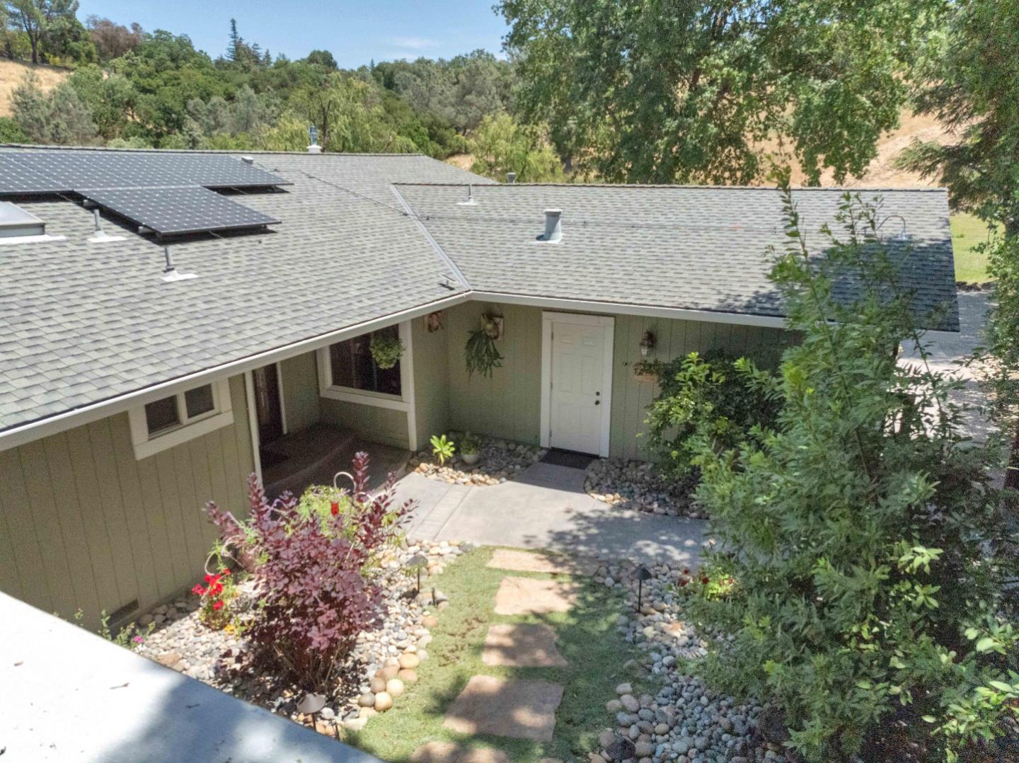 3480 White Oak CT