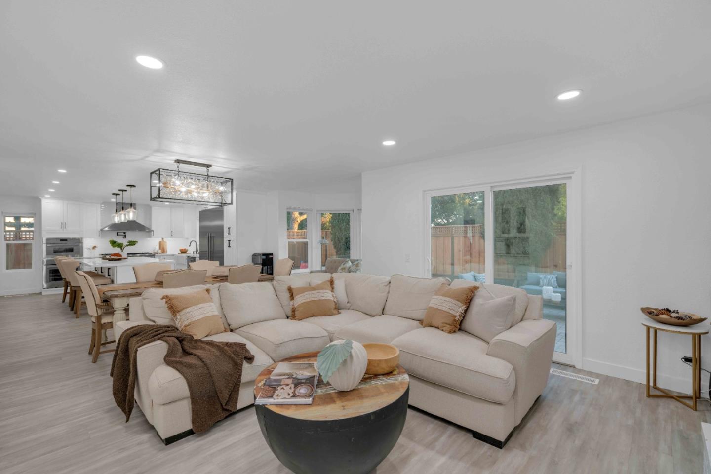 16865 Sundance DR
