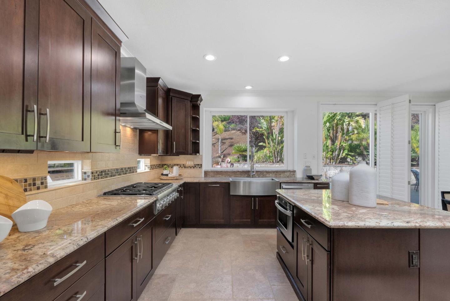 6336 Skywalker DR