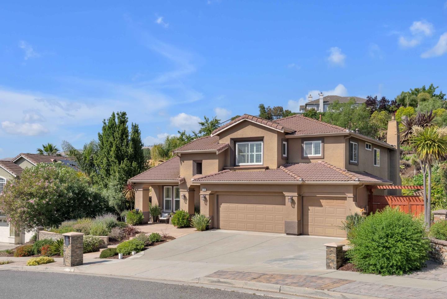 6336 Skywalker DR