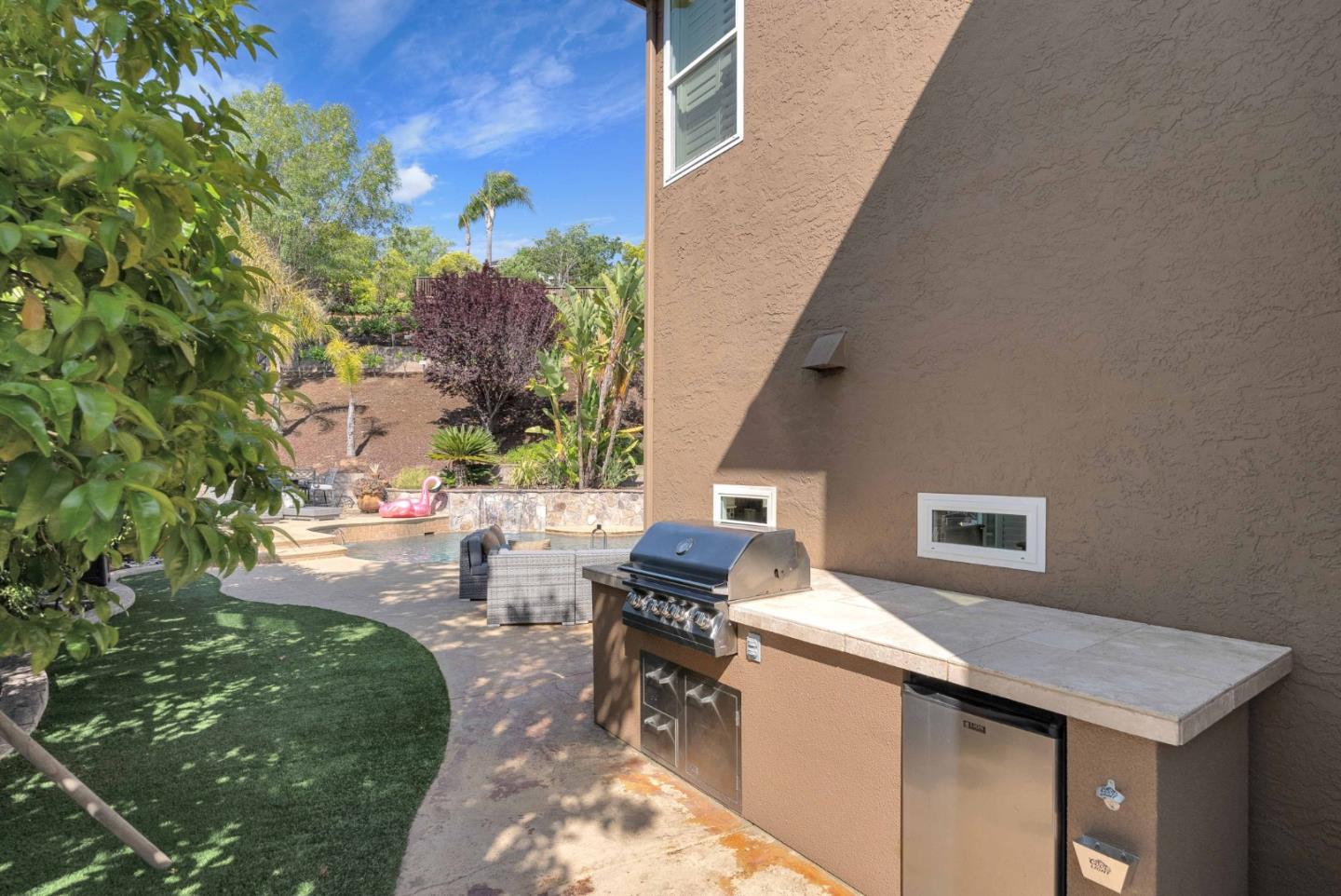 6336 Skywalker DR