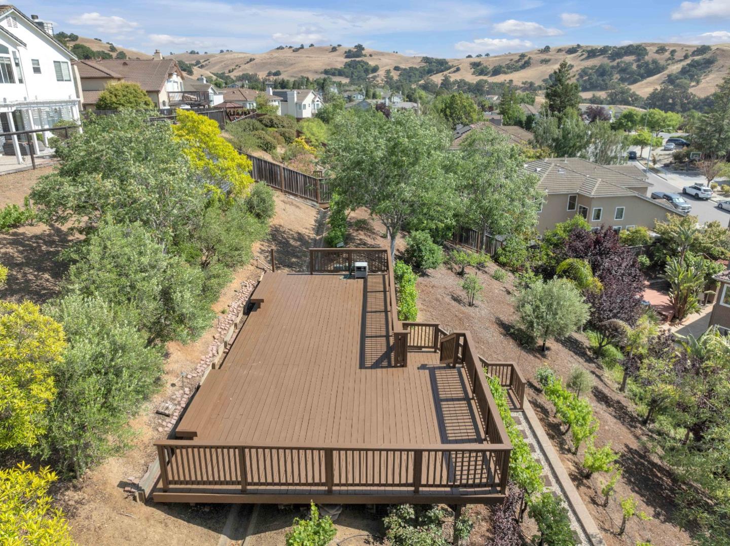 6336 Skywalker DR