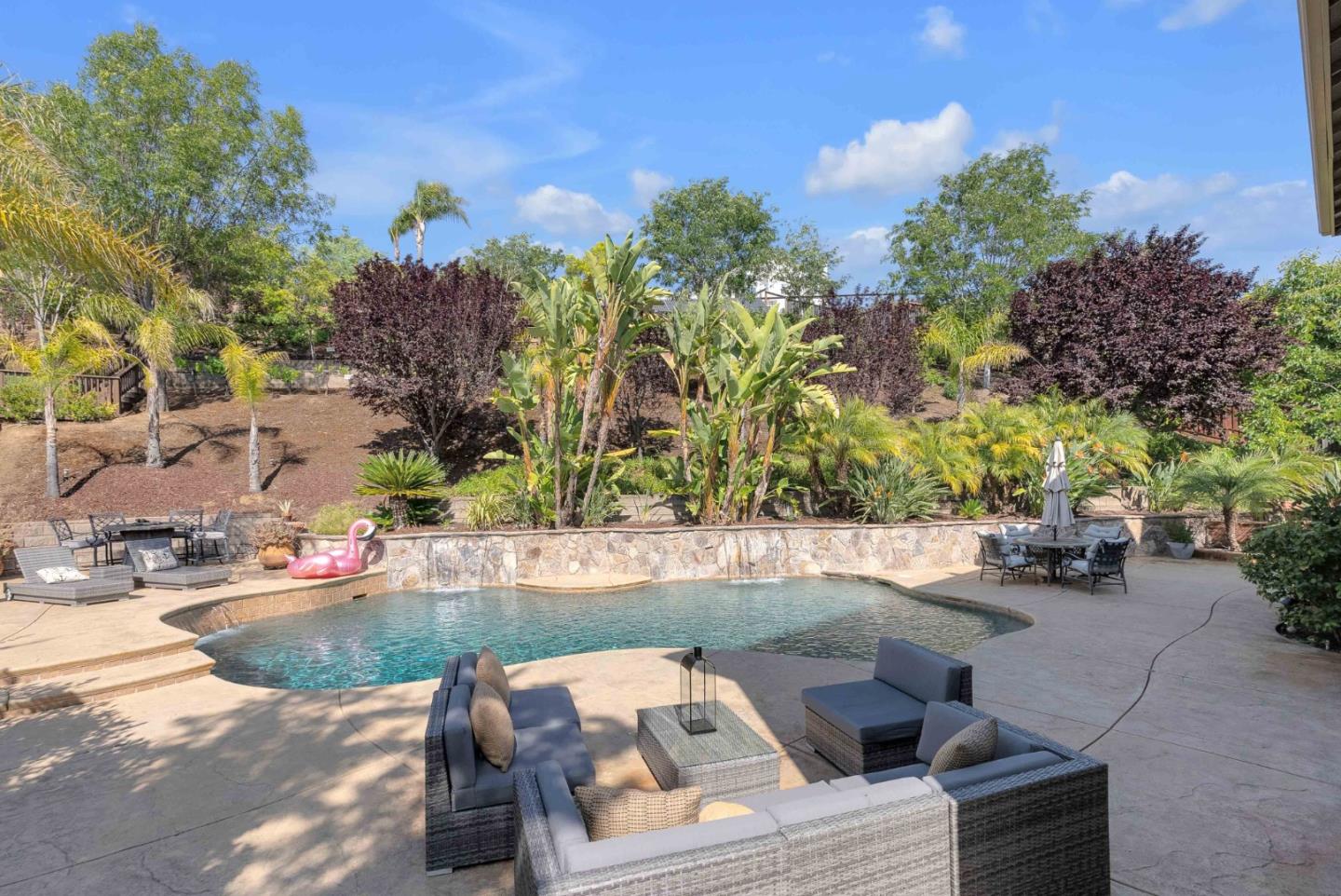 6336 Skywalker DR