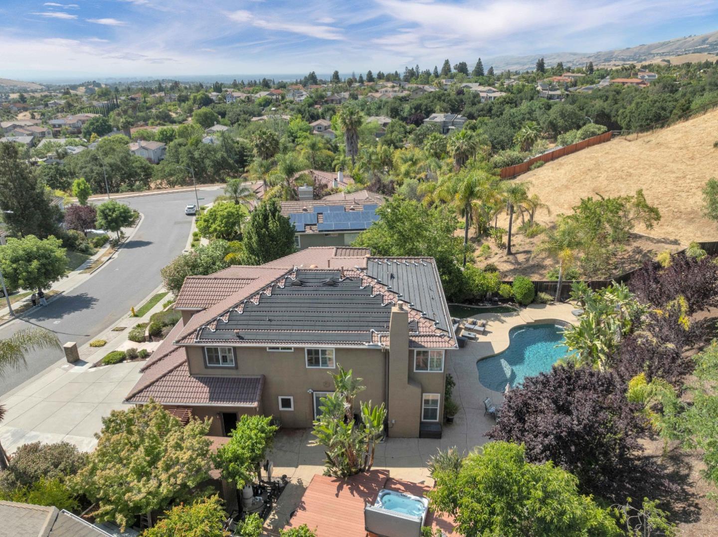 6336 Skywalker DR
