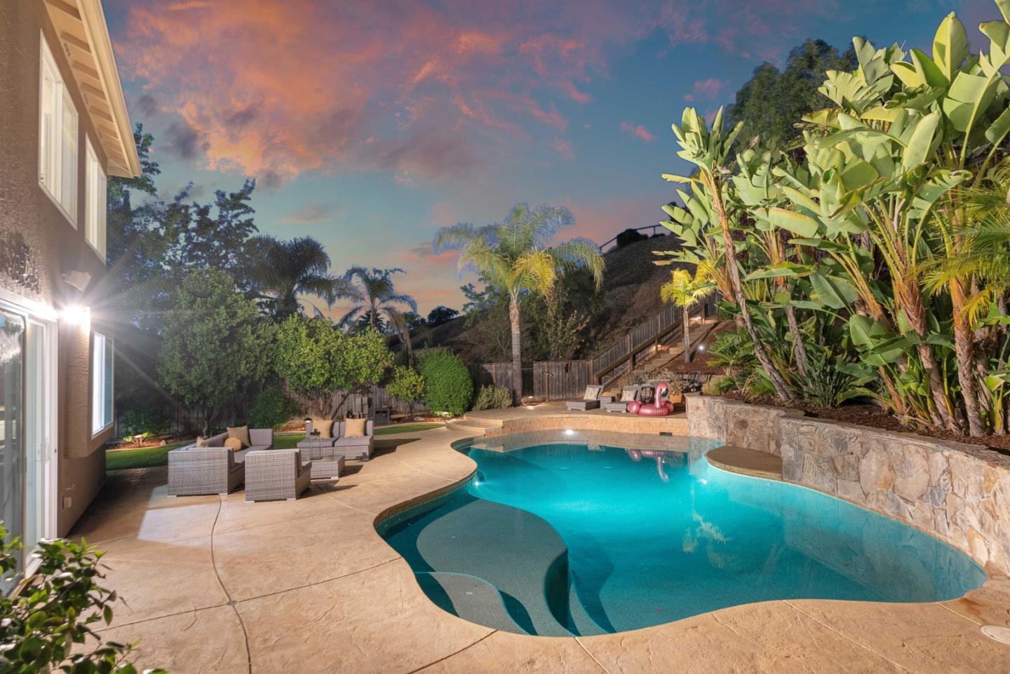 6336 Skywalker DR