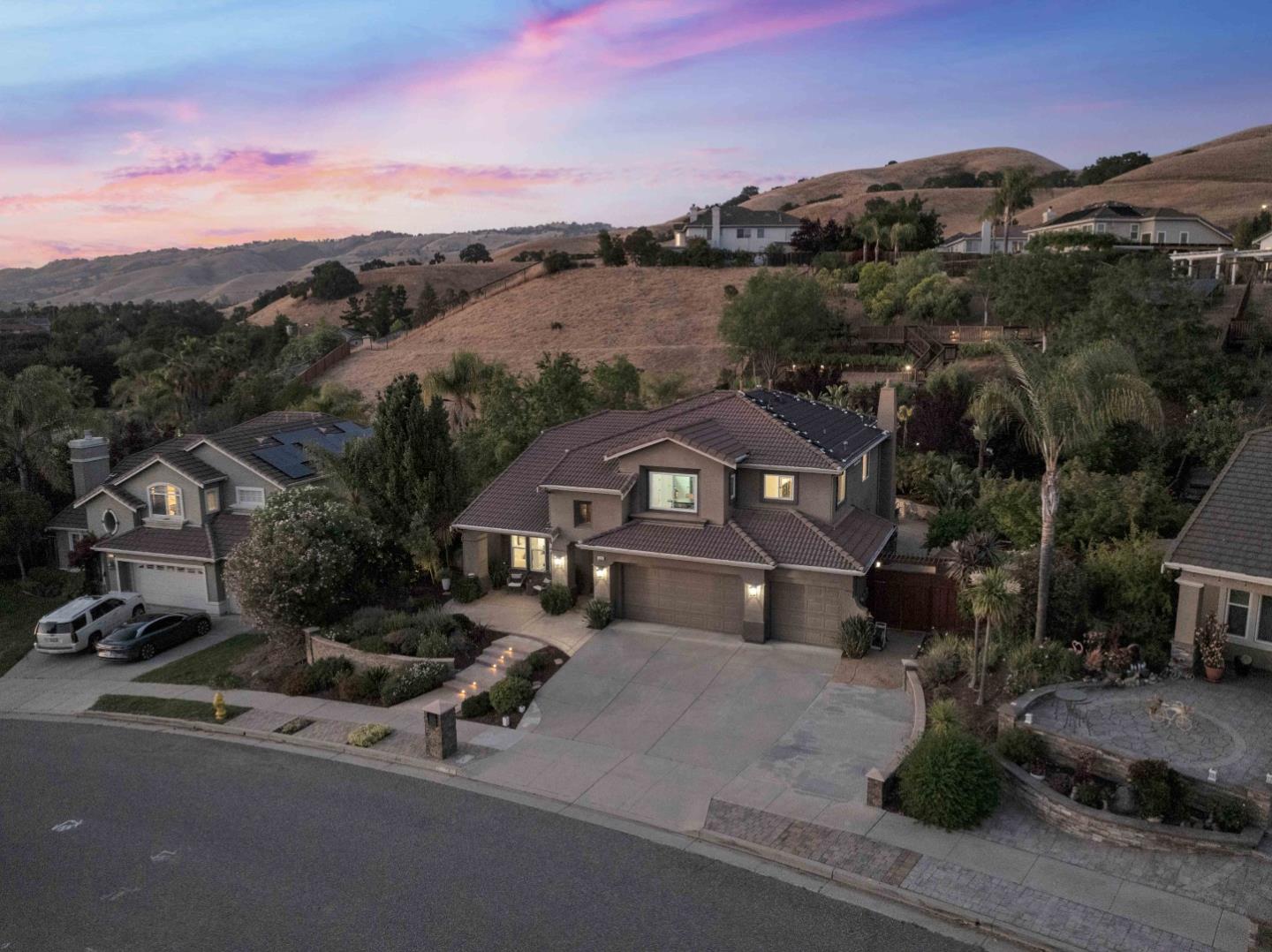 6336 Skywalker DR