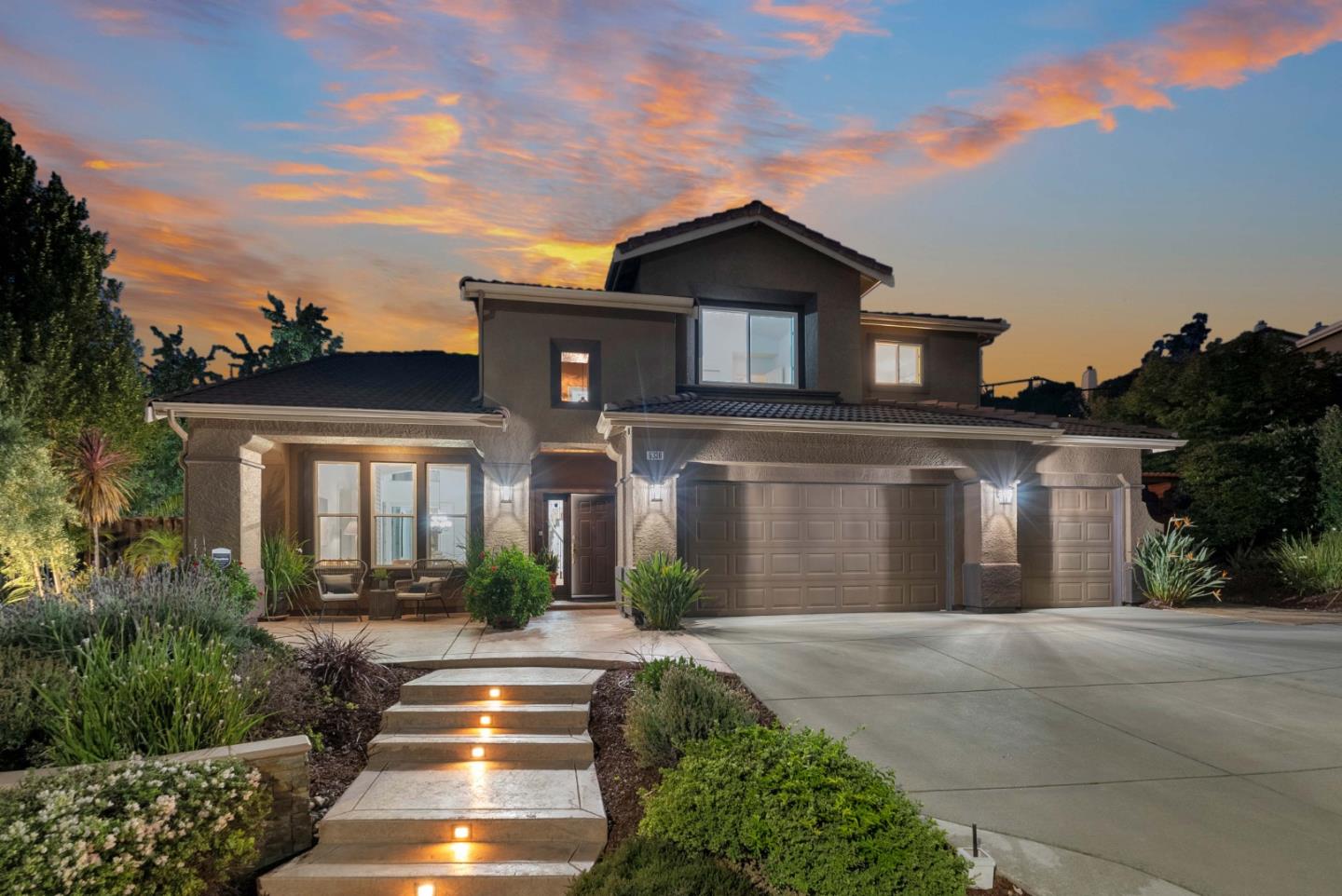 6336 Skywalker DR