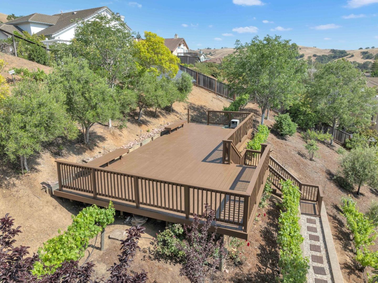 6336 Skywalker DR