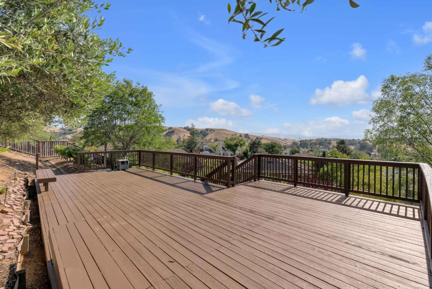 6336 Skywalker DR