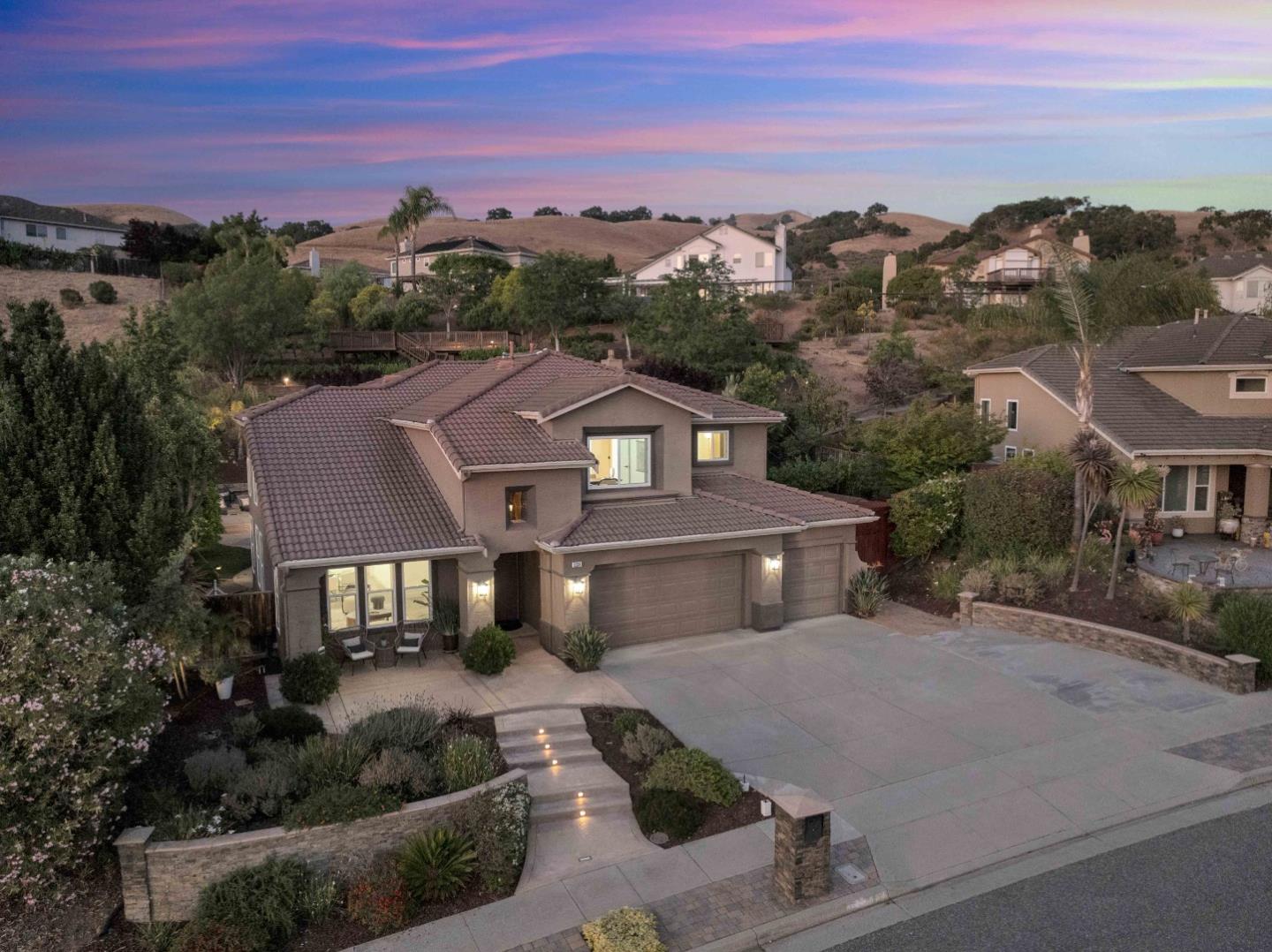 6336 Skywalker DR