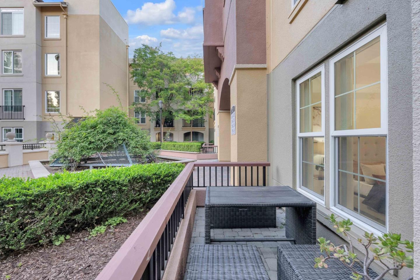 1550 Technology DR 1096