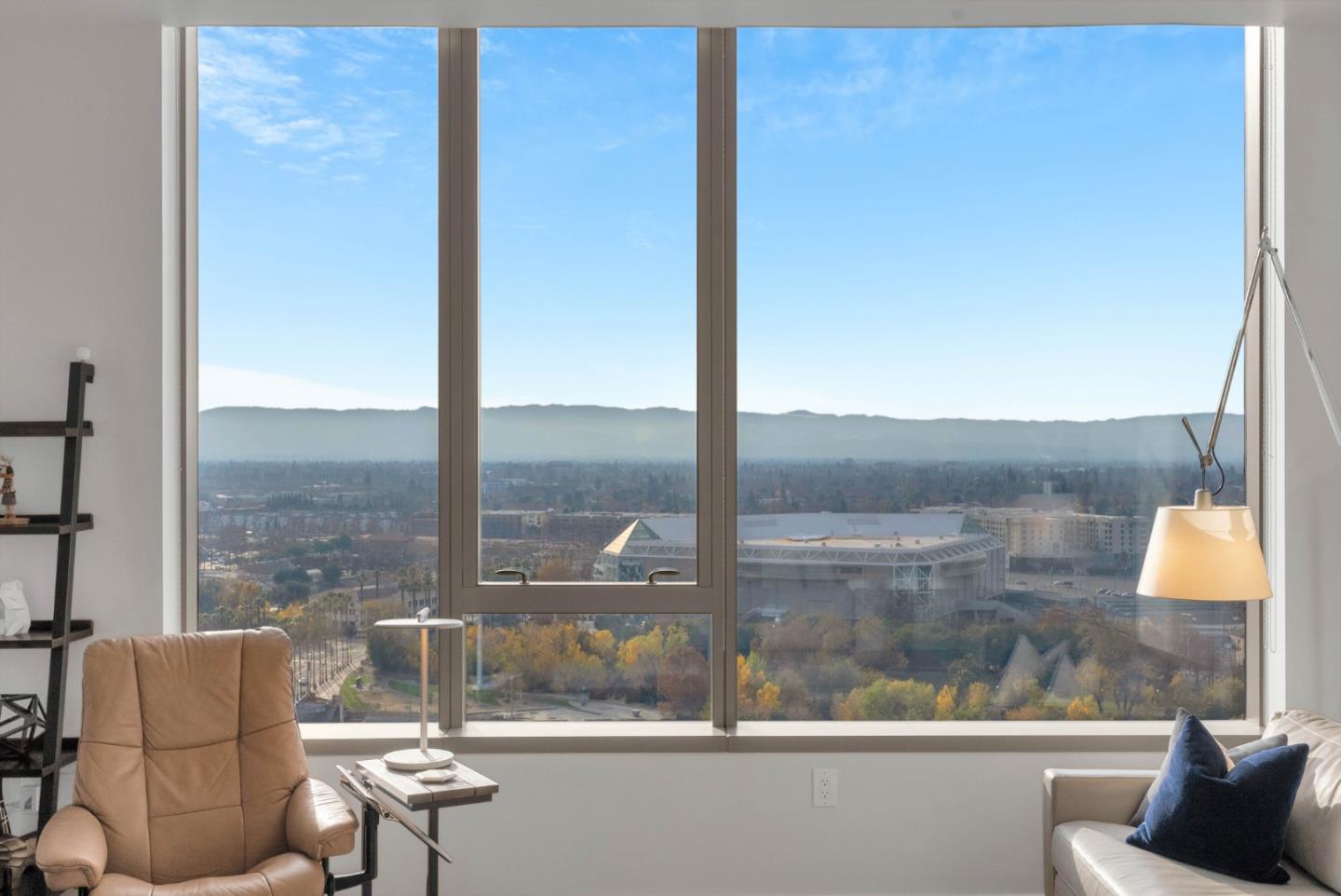 38 North Almaden Boulevard 2007