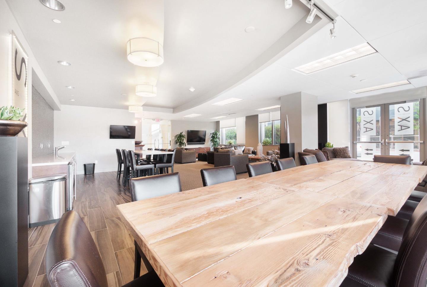 38 North Almaden Boulevard 2007