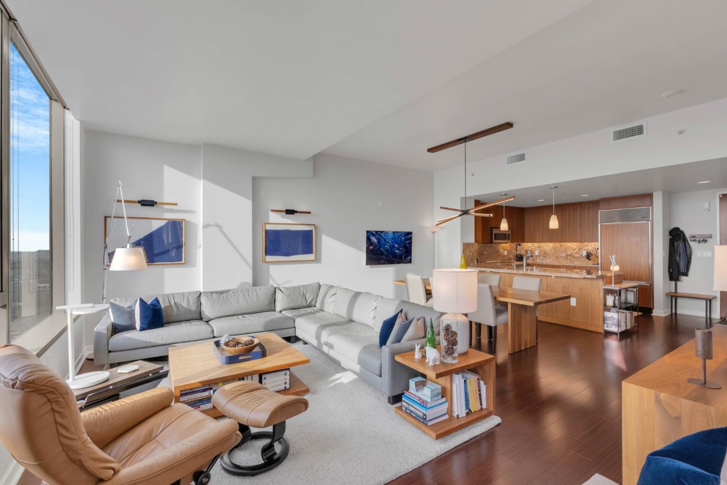 38 North Almaden Boulevard 2007