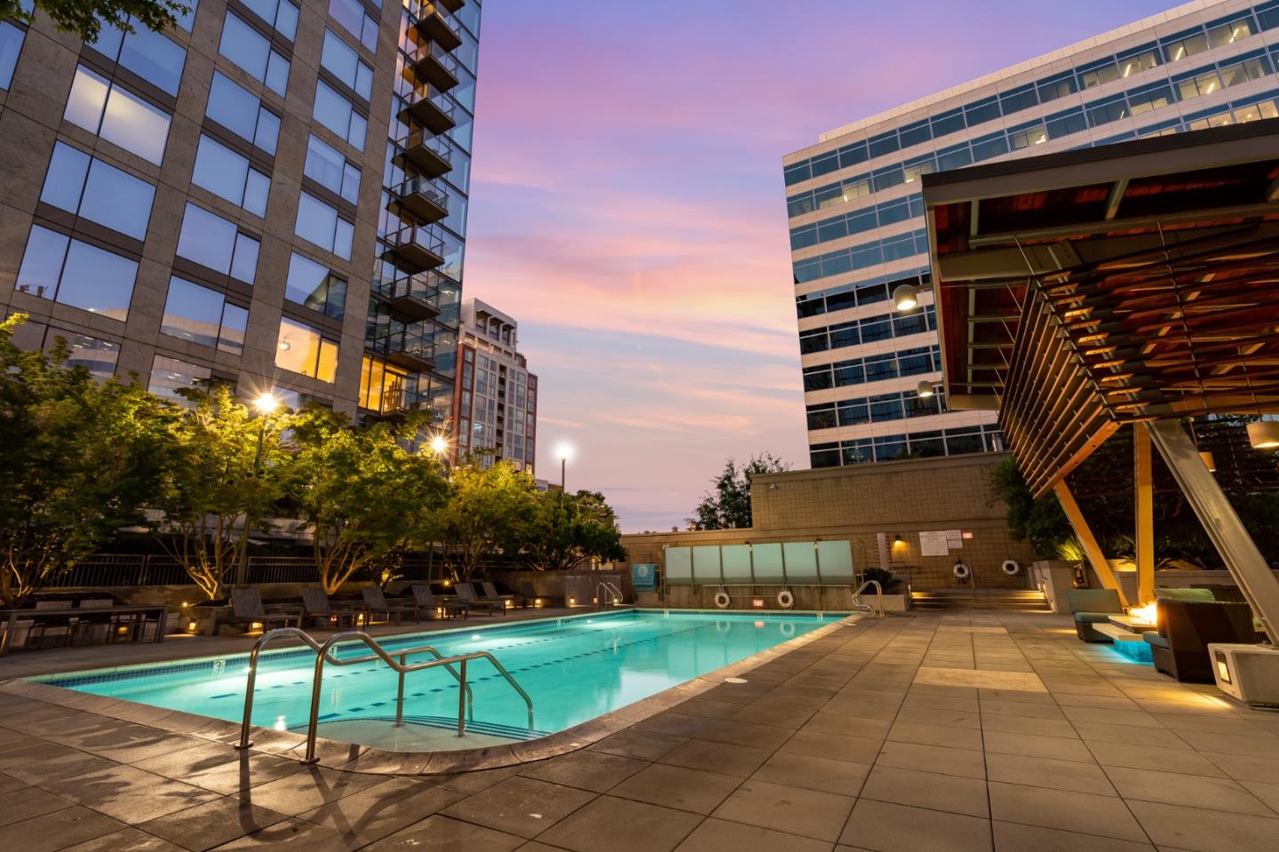 38 North Almaden Boulevard 2007