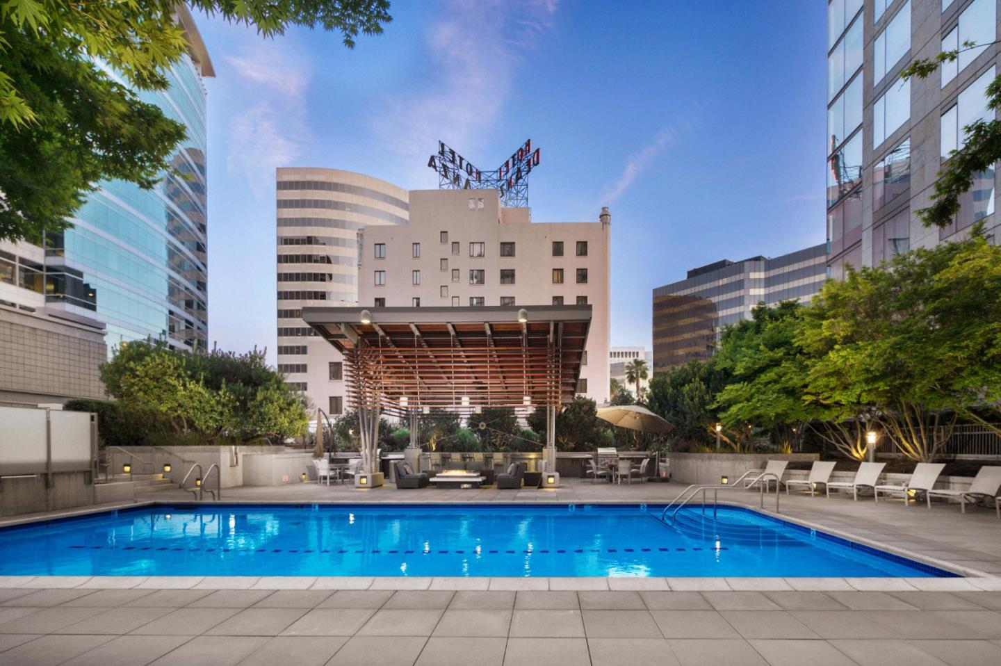 38 North Almaden Boulevard 2007
