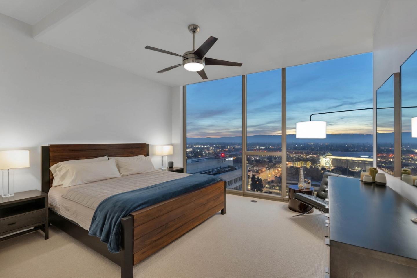 38 North Almaden Boulevard 2007