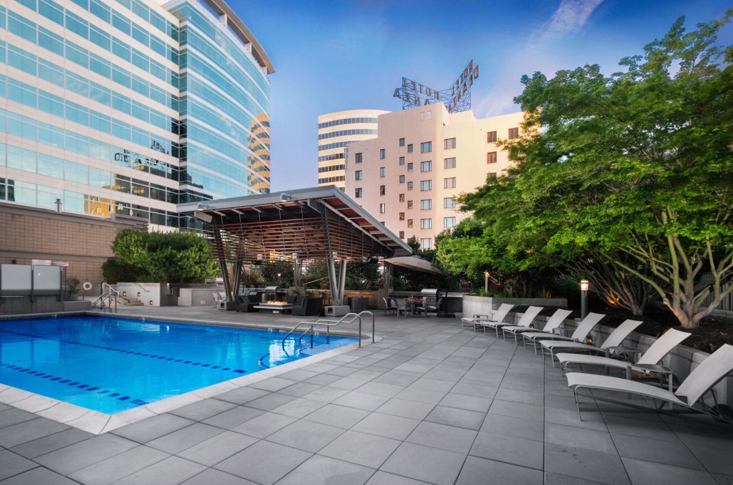 38 North Almaden Boulevard 2007