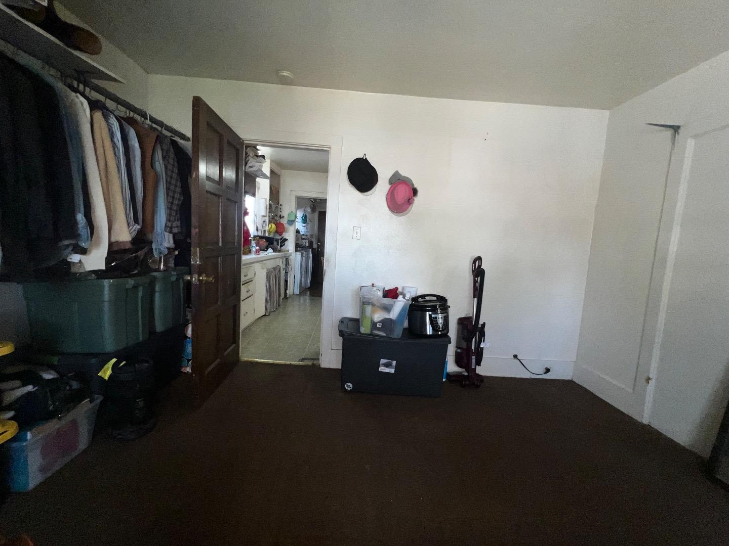 674 Plaza Avenue