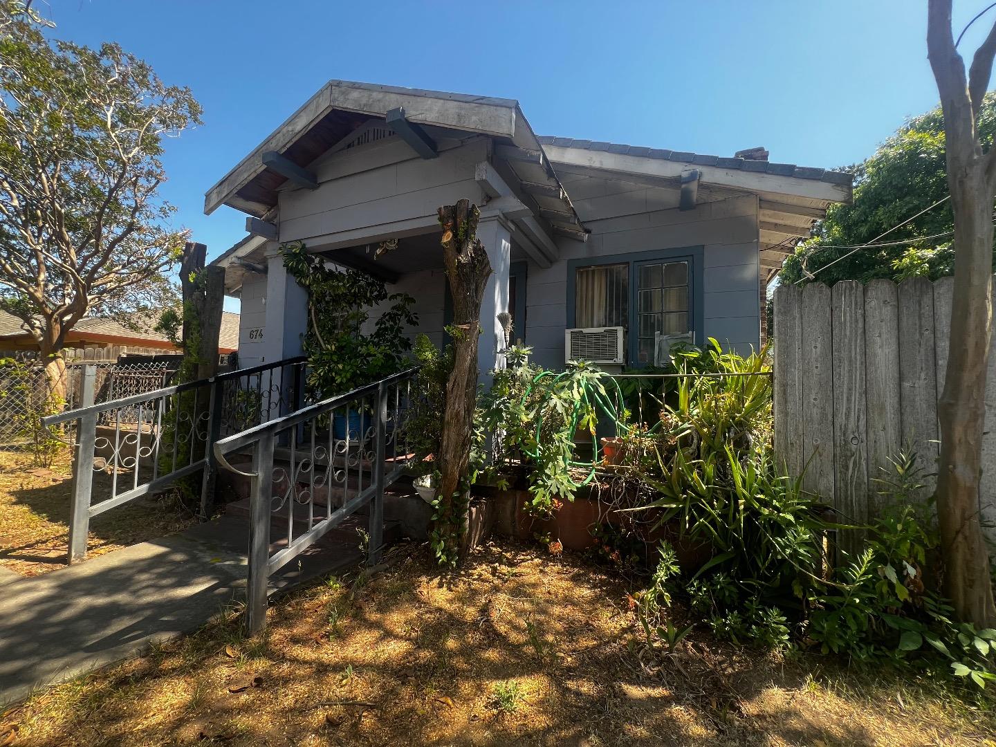 674 Plaza Avenue