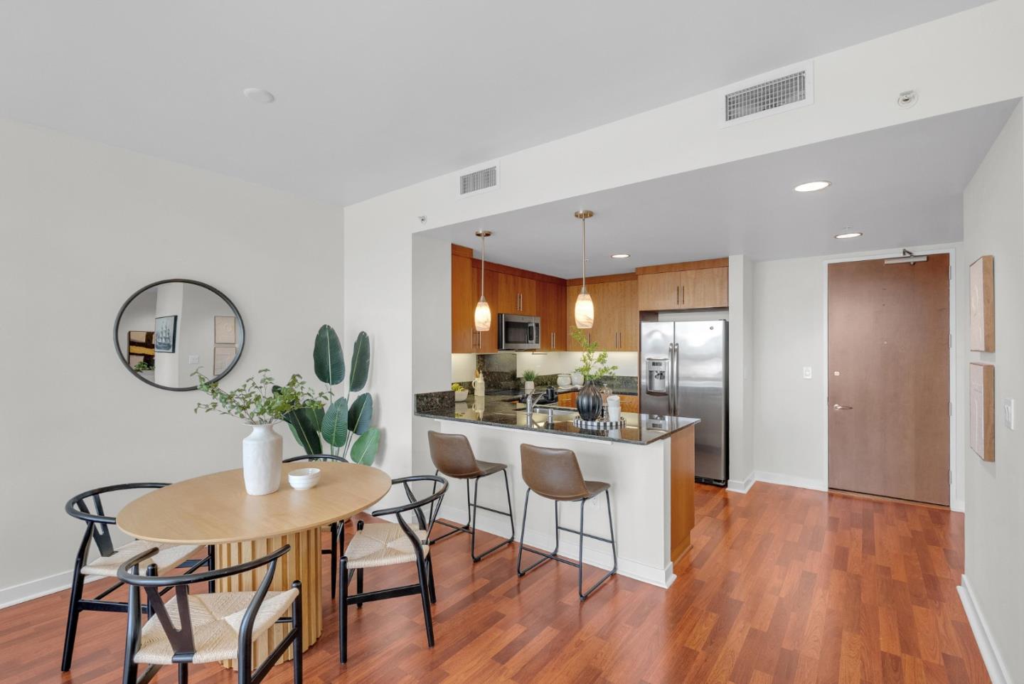 38 North Almaden Boulevard 1707