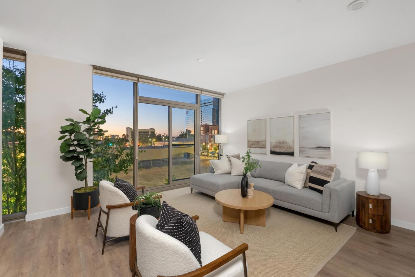 38 North Almaden Boulevard 411